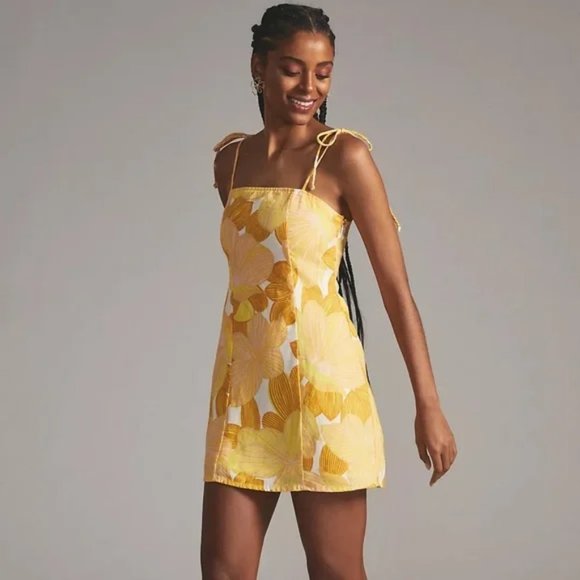 Faithfull the Brand Dresses & Skirts - Faithfull The Brand Ysla Floral Print Linen Mini Dress Yellow Large
